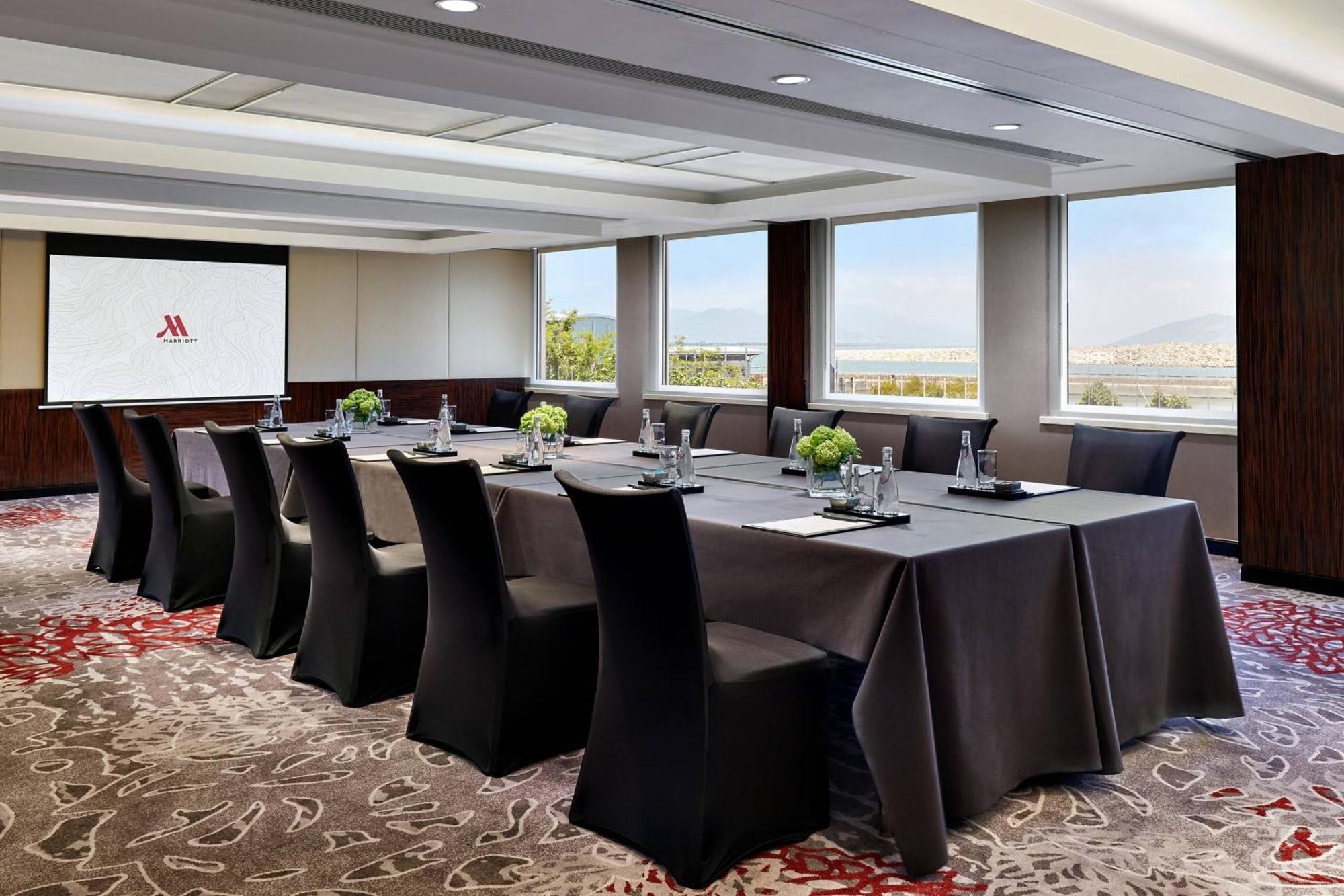 Hong Kong Skycity Marriott Hotel Dış mekan fotoğraf Meeting room